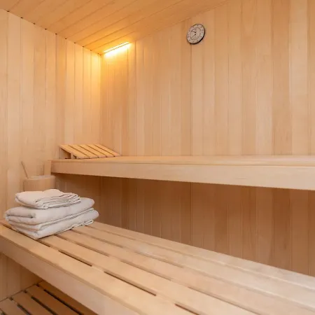 Stunning 6-bedroom In Guadalmina Baja Villa Marbella