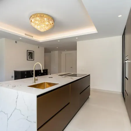 Stunning 6-bedroom In Guadalmina Baja Marbella