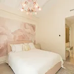 Stunning 6-bedroom In Guadalmina Baja فيلة