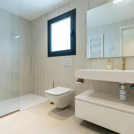 Stunning 6-bedroom In Guadalmina Baja